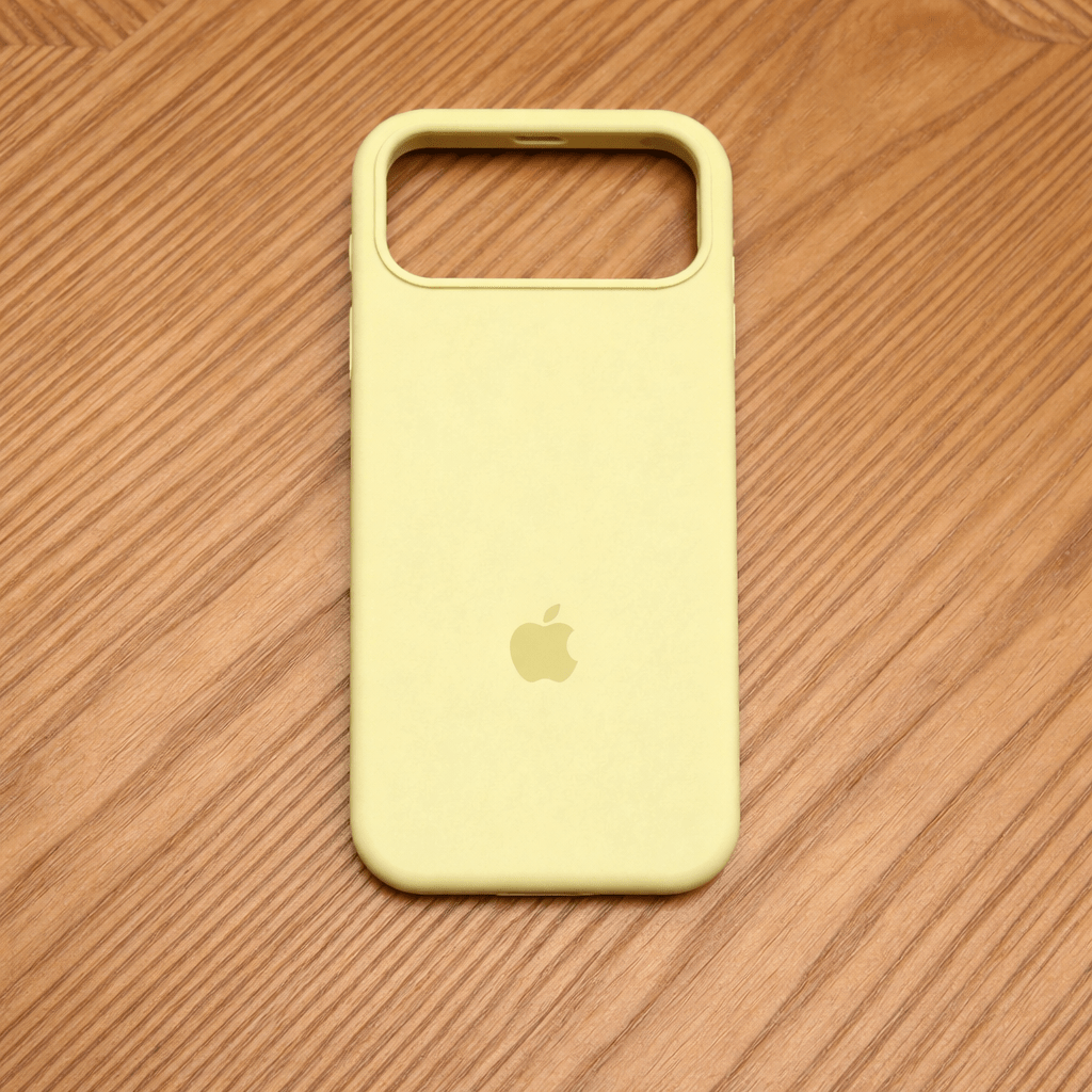 Etui silikonowe kompatybilne z MagSafe z miękką powierzchnią dotykową dla iPhone'a