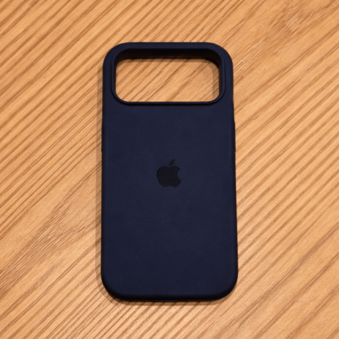 Etui silikonowe kompatybilne z MagSafe z miękką powierzchnią dotykową dla iPhone'a