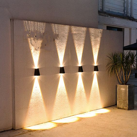 Bezprzewodowa Automatyczna Słoneczna Lampa Ścienna | IP65 Odporna na Warunki Atmosferyczne