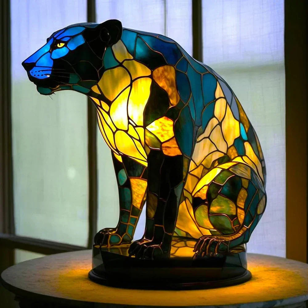 Unikalna Lampa ze Szkła Witrażowego z Motywem Zwierząt do Wyjątkowej Dekoracji Wnętrz