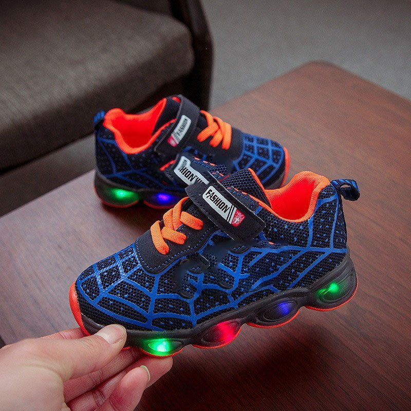 Buty LED – Fajne świecące sneakersy dla dzieci