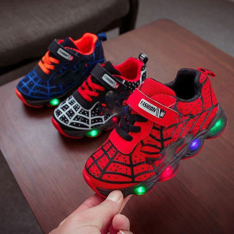 Buty LED – Fajne świecące sneakersy dla dzieci